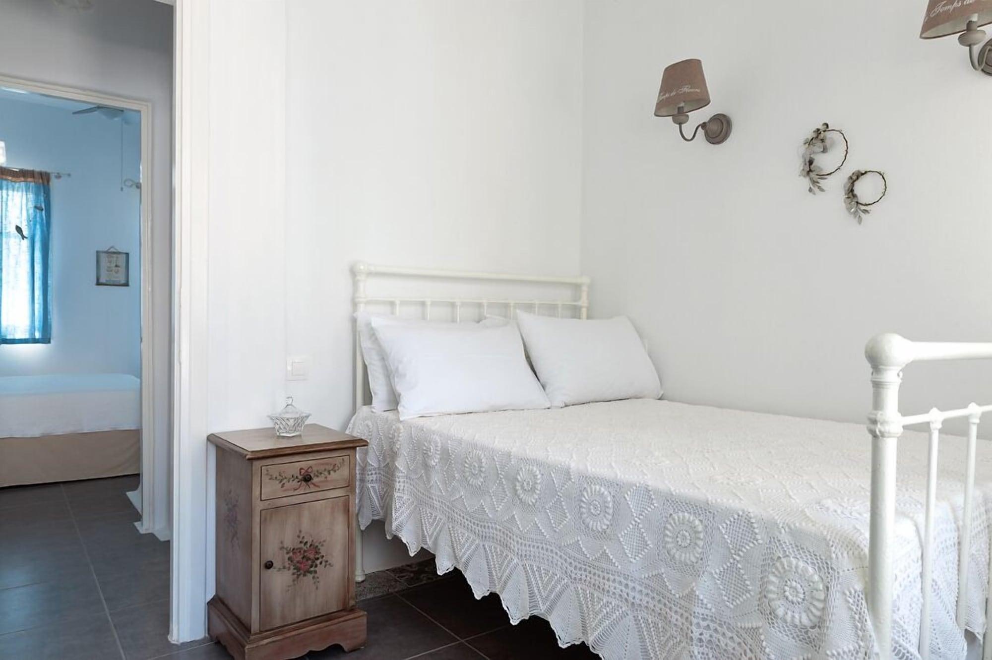 Skaris Homes Тинос Екстериор снимка